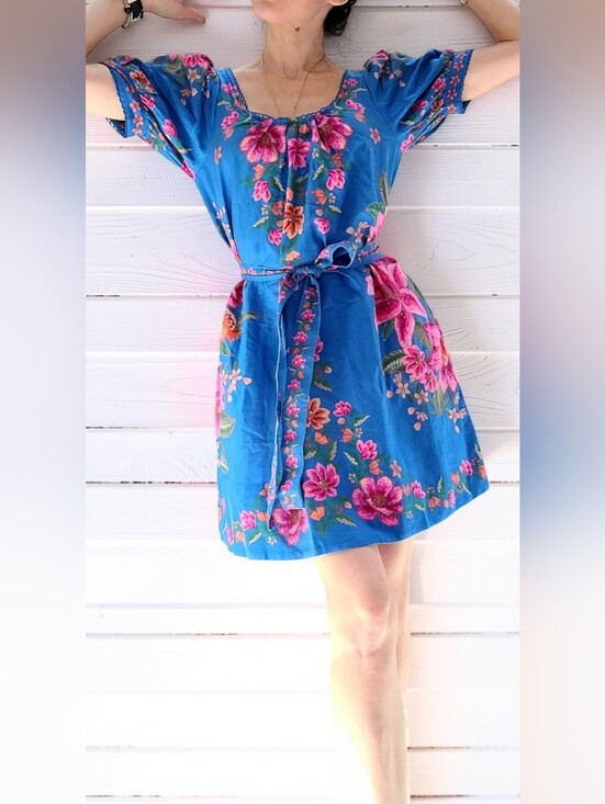 FARM Rio Dresses & Skirts - NWT Farm Rio Linen Blue Floral Belted Dress Size XS